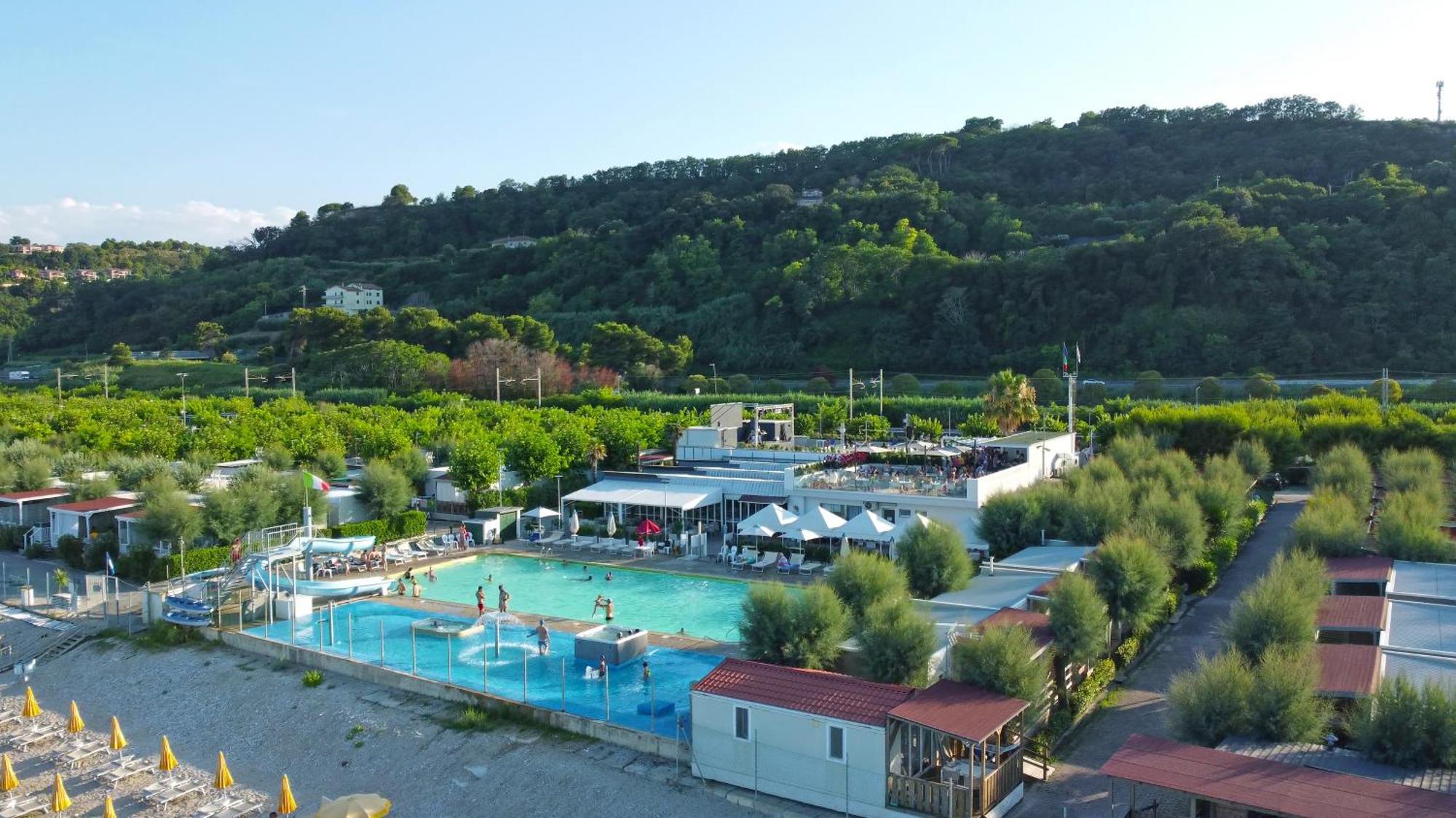Girasole Eco Family Village Marina Palmense Extérieur photo