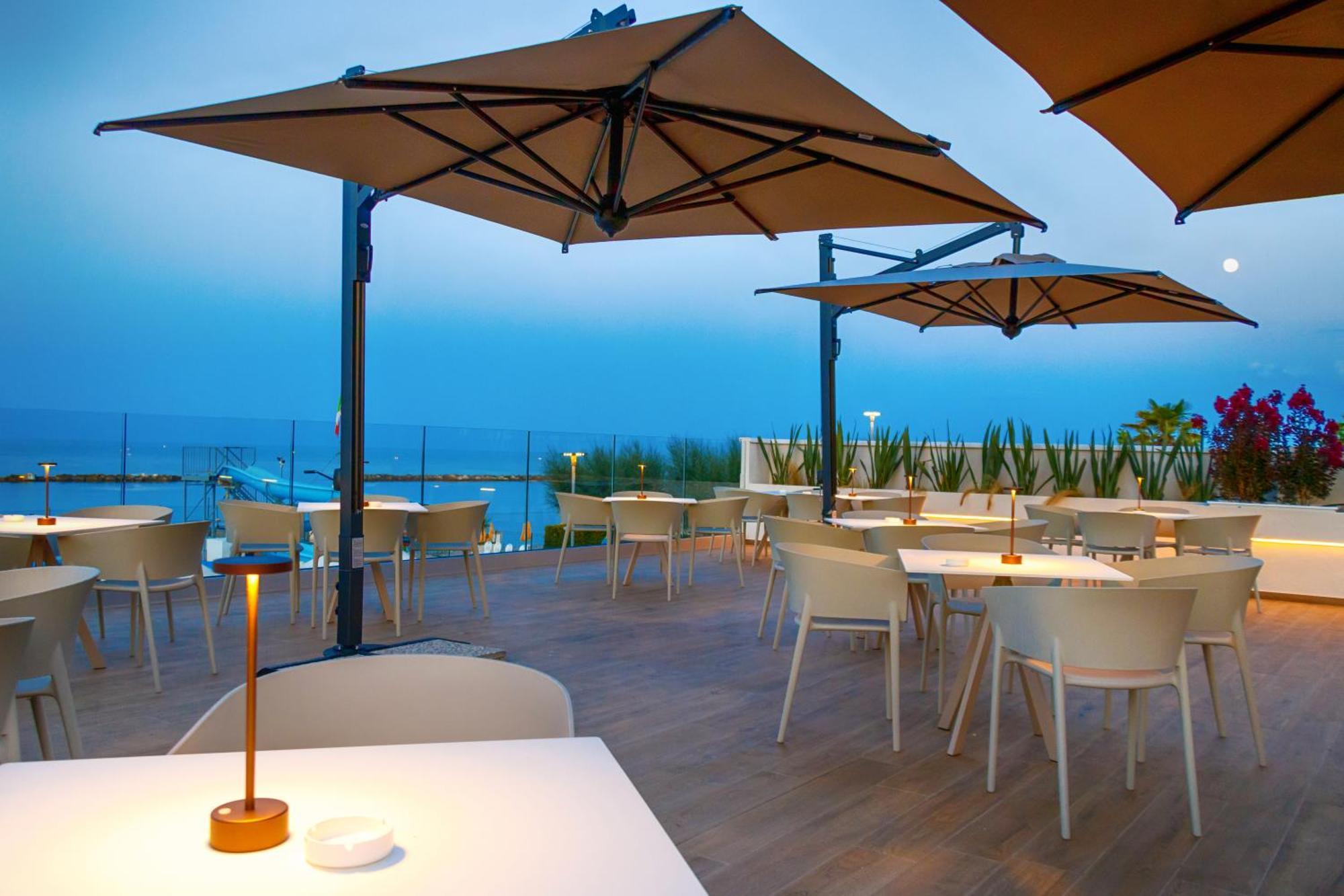 Girasole Eco Family Village Marina Palmense Extérieur photo